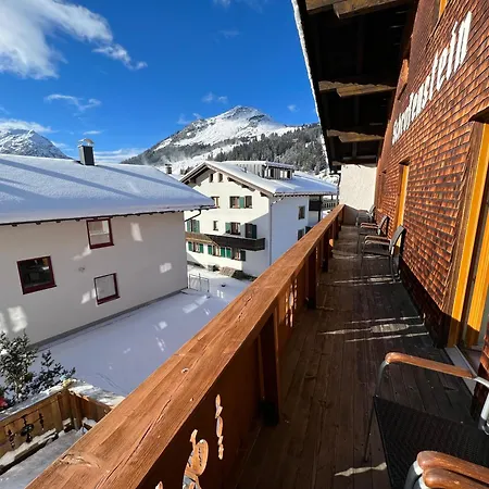 Haus Schrofenstein Oda ve Kahvaltı