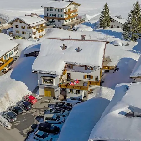 Oda ve Kahvaltı Haus Schrofenstein Lech am Arlberg